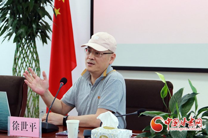 徐世平做客中國甘肅網暢談現(xiàn)代媒體轉型的商業(yè)模式（圖）