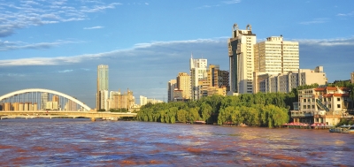 護(hù)好黃河水 保衛(wèi)蘭州藍(lán) 再造金城綠——蘭州市加強(qiáng)黃河流域生態(tài)保護(hù)、推進(jìn)高質(zhì)量發(fā)展綜述