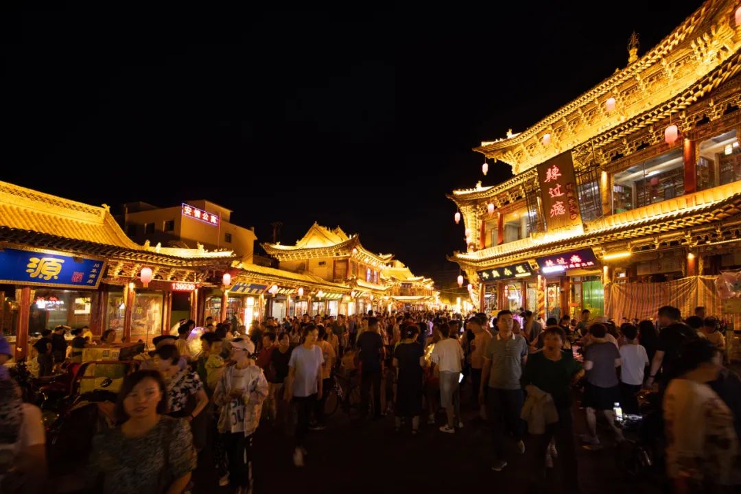 古風(fēng)、華美、浪漫、美味……現(xiàn)實版“清明上河圖”，就在這里！